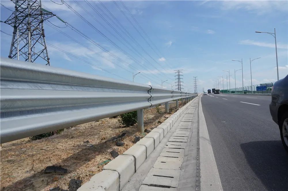 河北高速公路护栏板
